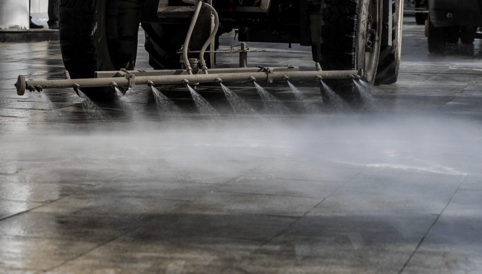 Liquids Granulars and Aggregates-02-1